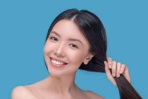 Luxury collagen and keratin hair mask for hydration, shine, and frizz control
